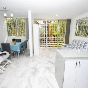 https://apartamento-brisas-de-130002.cartagena-hotels.org